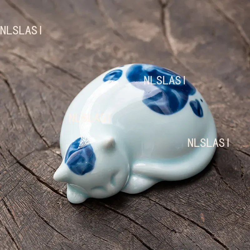 1pcs Small Ceramic Cat Handmade Tea Pet Decoration Toy Kung Fu Teaset Ceremony Tea Ornament Figure Kitty Tea Pet Teaware