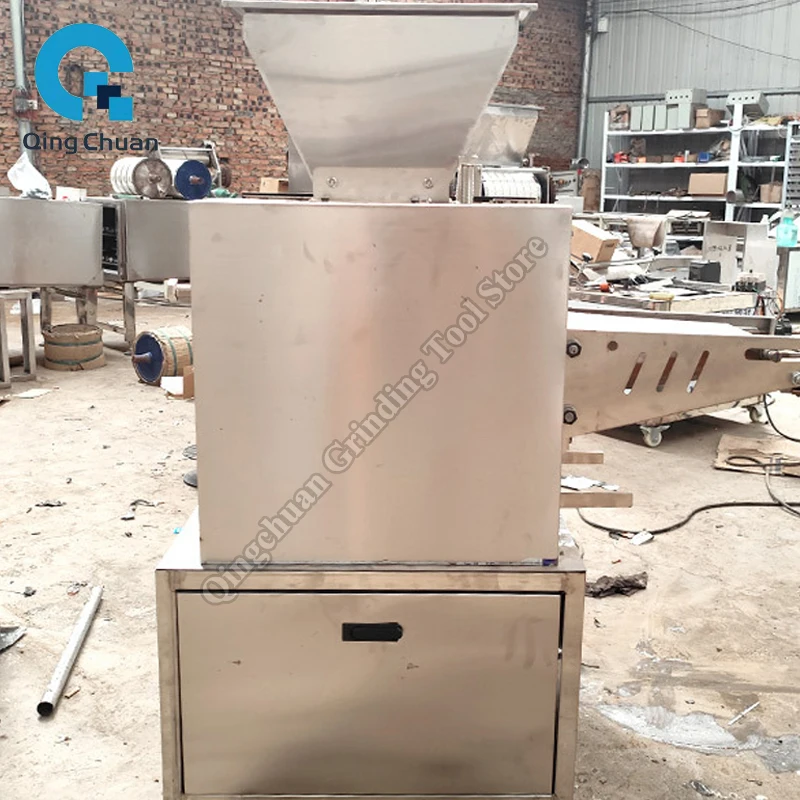 آلة البسكويت المقرمشة متعددة الوظائف آلة تشكيل المعجنات الخوخ المقرمشة آلة البسكويت الكرتونية عن طريق البحر