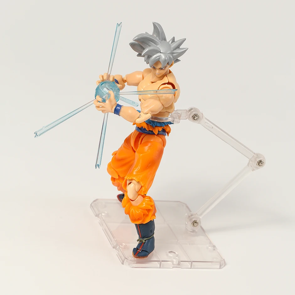 

Экшн-фигурка из ПВХ Dragonball Super Son Goku Ultra Instinct SHF