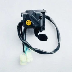 Assy interruttore manubrio destro originale originale per X5 X6 X8 Cforce 800 500 CF800 Quad CFMOTOR 7020-160700 7020-160700-0002