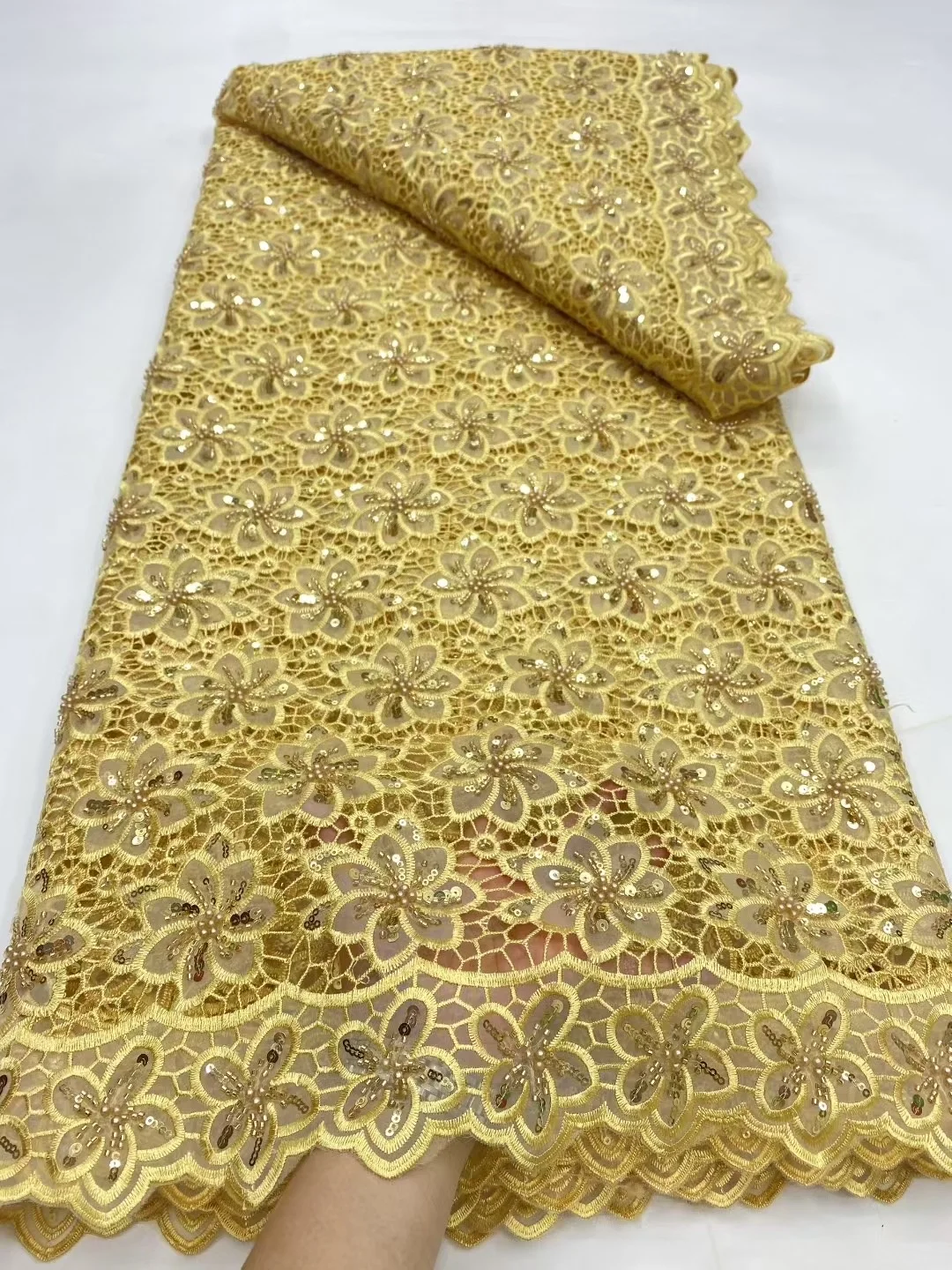 

2025High Quality African Nigerian Tulle Lace Fabric Embroidery Party Dress Sequins French Guipure Fabric For Sewing 5Yard DP0428