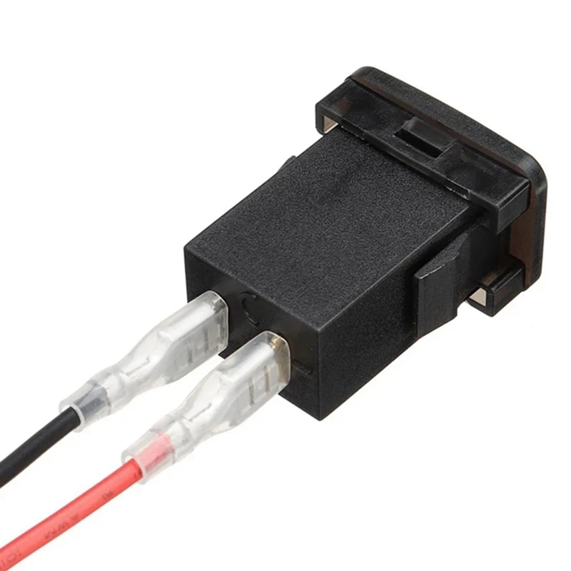 Caricabatterie USB per auto 30X20MM QC3.0 ricarica rapida con adattatore per caricabatterie USB PD tipo C per Toyota