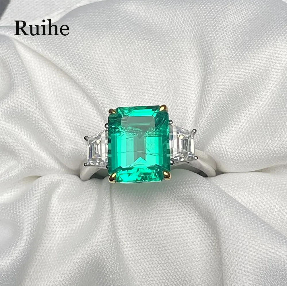 

Ruihe 14k Gold White Ring Created 9x11mm Hydrothermal Lab Grown Emerald with Moissanite for Party Wedding