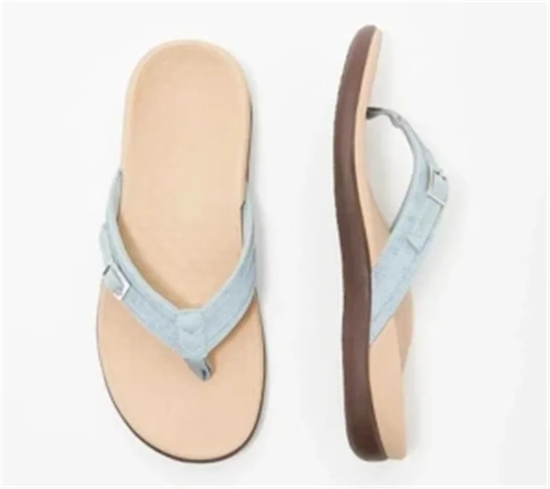 New Flat Family Sandal For Women Summer Solid Beach Simple Shoes Summer Slippers Flat Flip Flops2023 New Women And Men Shoes