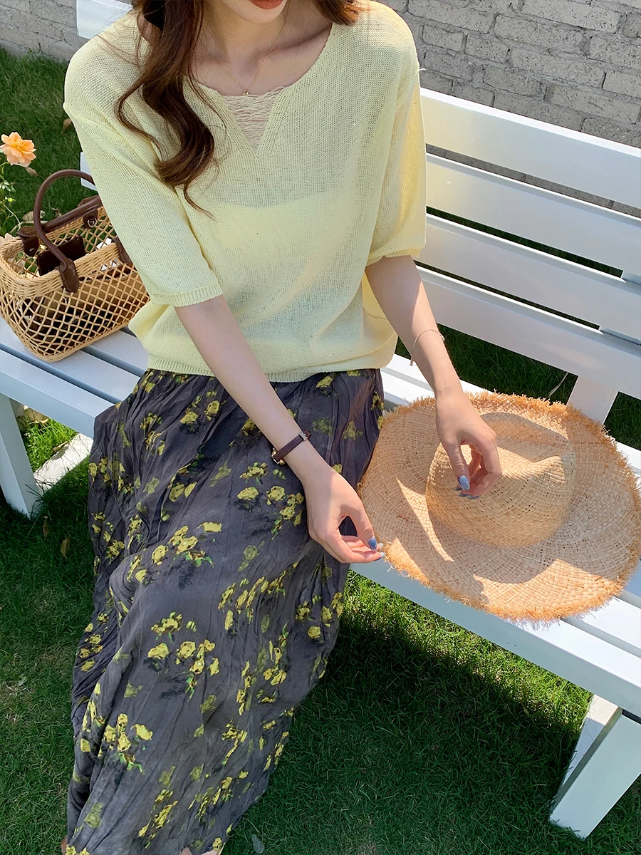 

Uniko Korean Sle V-Ne Hollow out ort Sve Knitted Top Women's Loose Slimming Summer New Faion Cute Sweet T-irt