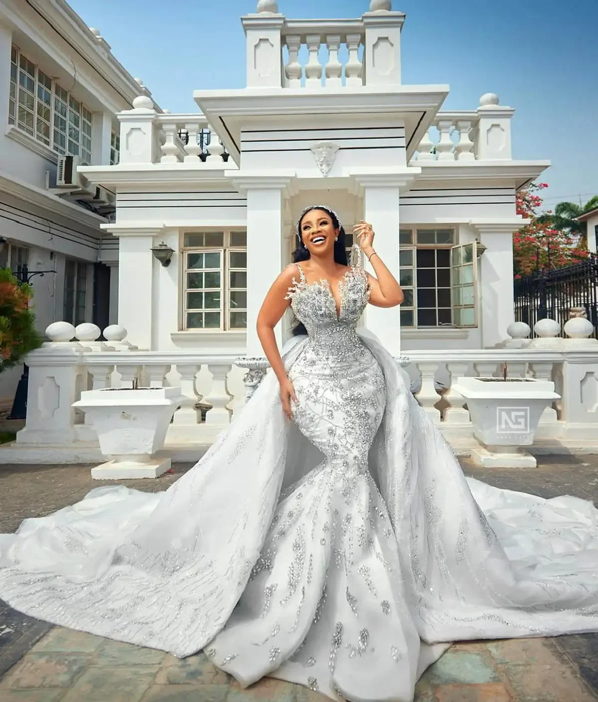 Customized Sparkly Heavy Crystals Beads  Wedding Dress  Vestido De Casament Luxury  Bridal Gowns with Removable Skirt
