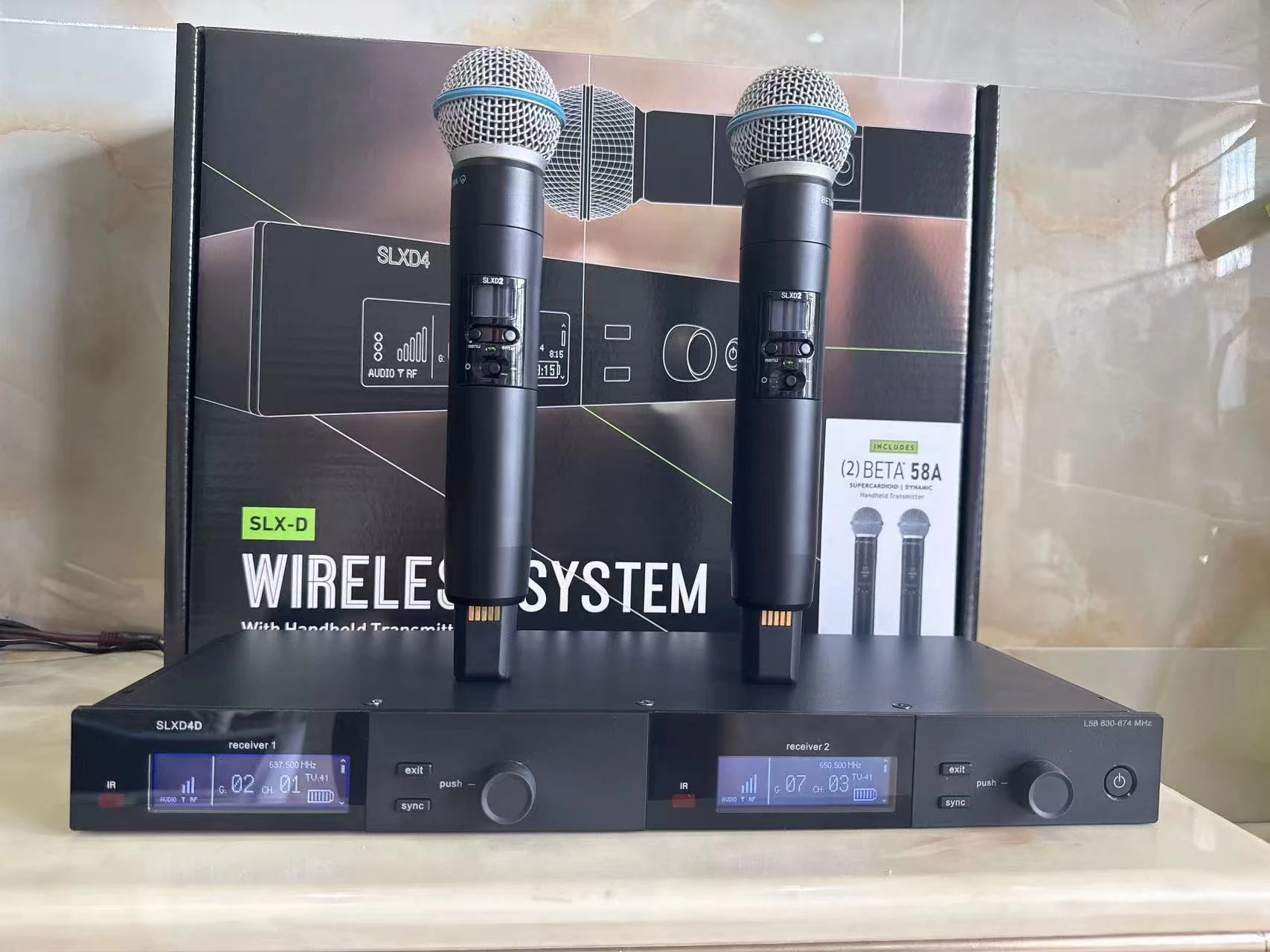 SLXD-24 Professional Double Channels Wireless Microphone PRO-stage Performance