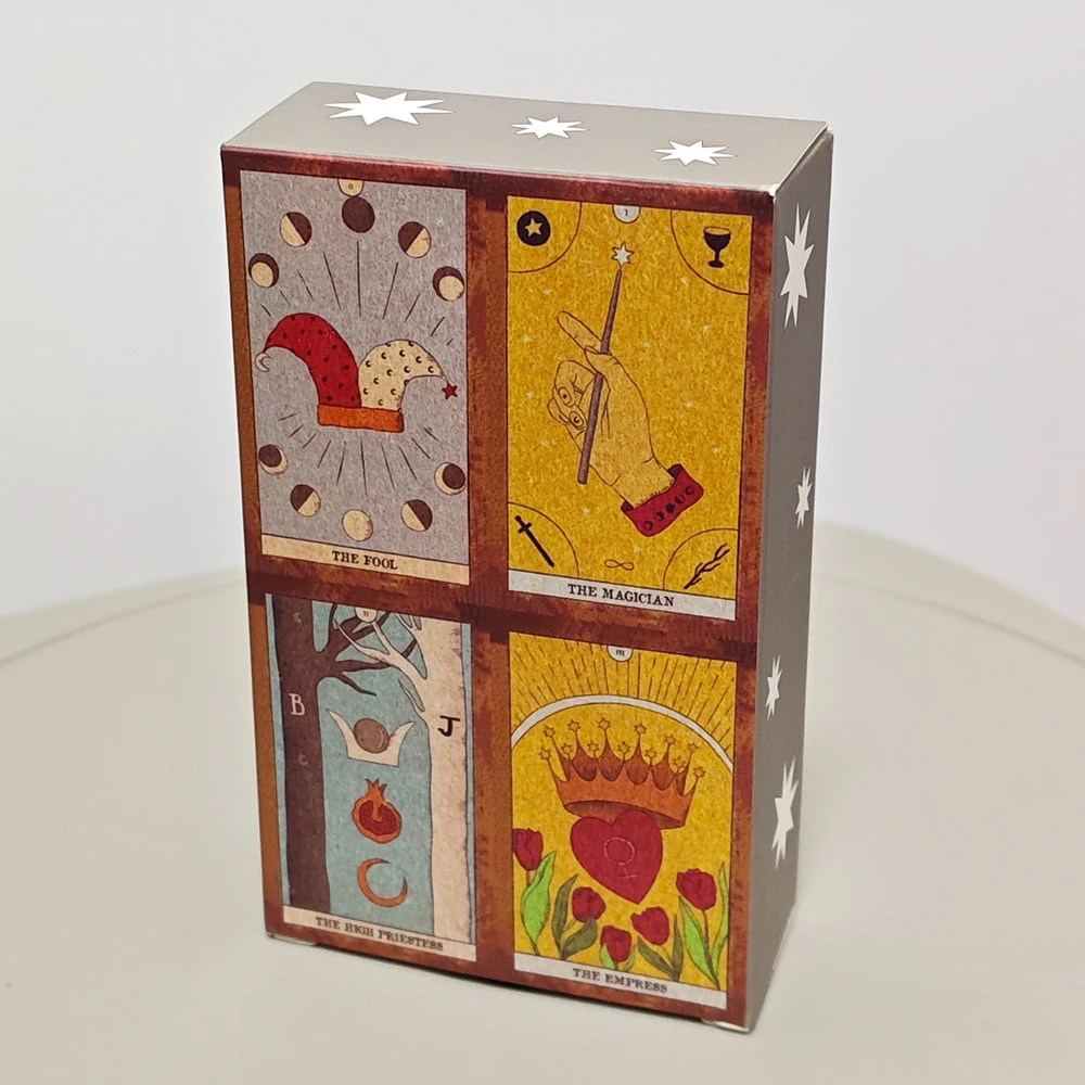 

Колода Таро Moon Magic, 78 шт. Уникальные карты Таро в винтажном стиле с принтом на картонном 350GSM с двойным тиснением - 12*7 см