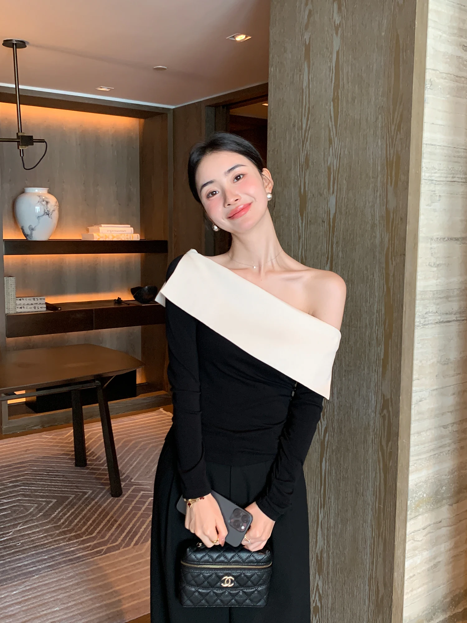 

Maven Lin Weekly Bla White Color Blo oulder Bared Long Sve Женская футболка Slim Fit Повседневный вязаный хлопковый топ