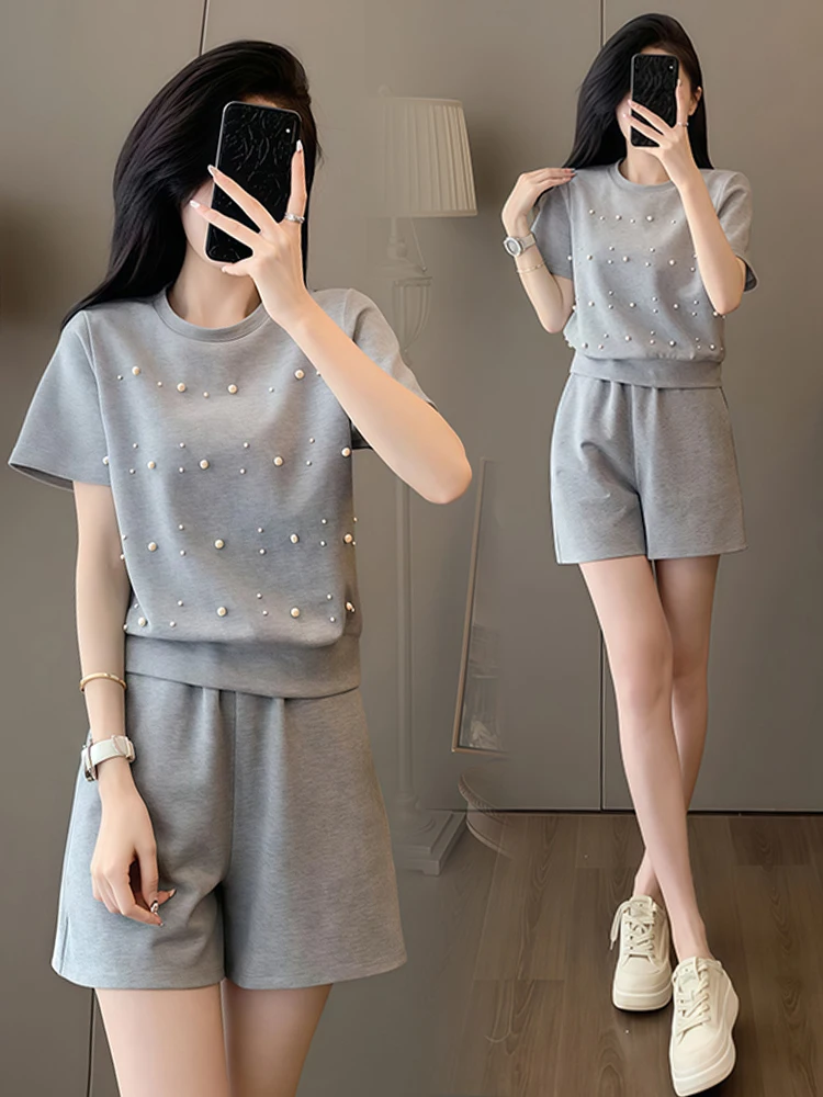 

Faionable Ladies' Two-Piece Set Summer 2026 Slimming Top Wide-Leg orts Ensemble Sli Age-Defng Cotton round Ne o...