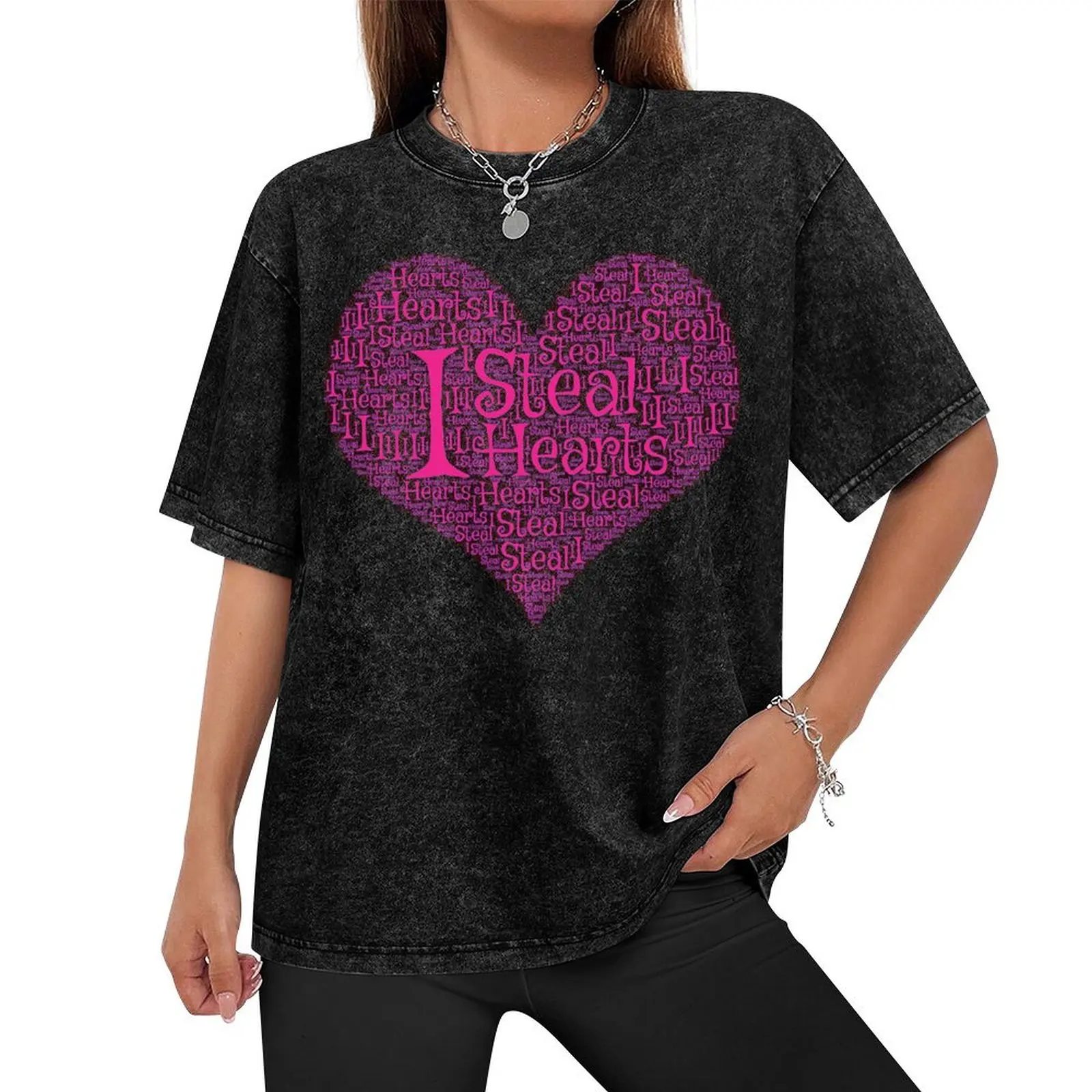 I Steal Hearts, Funny Cute Valentines Day Gag Gift Heart For Couples, Boyfriend or Girlfriend. T-Shirt