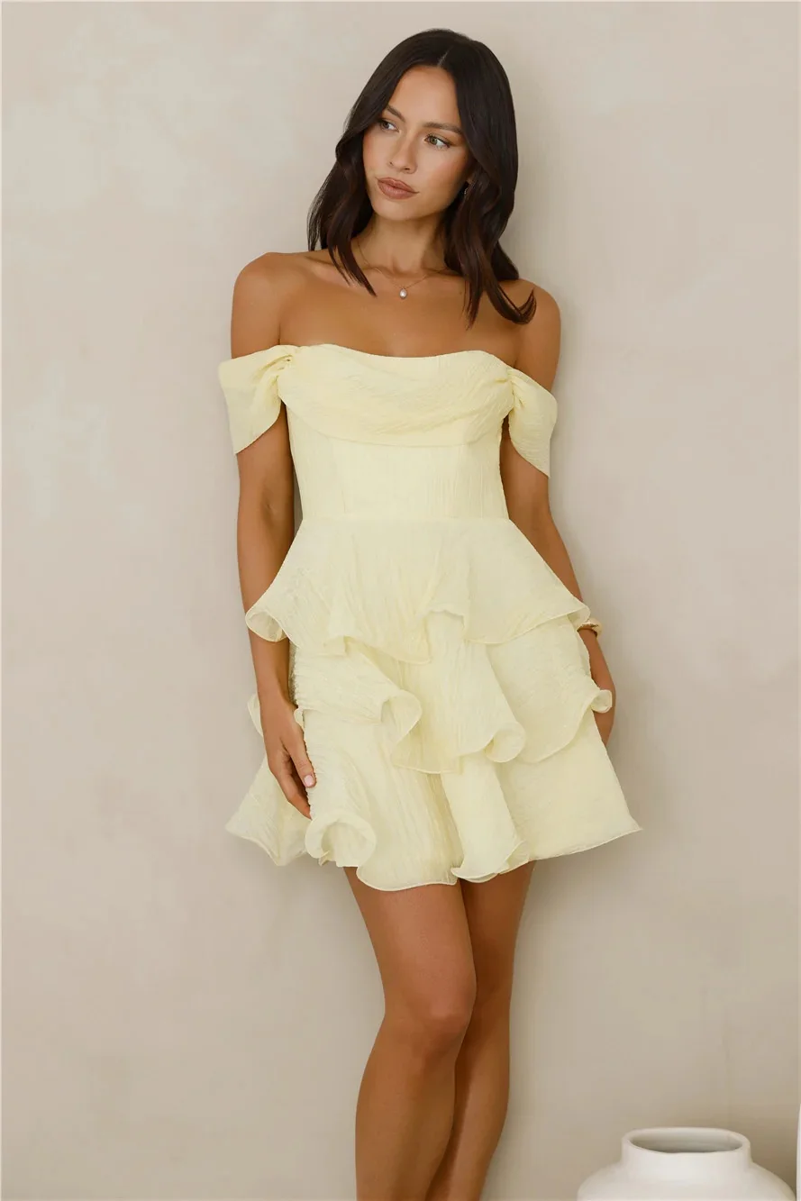 

2026 Summer New French Style Pale Yellow Off-Shoulder Dress, Slimming Waist, Ruffled Short Birthday Party Dress