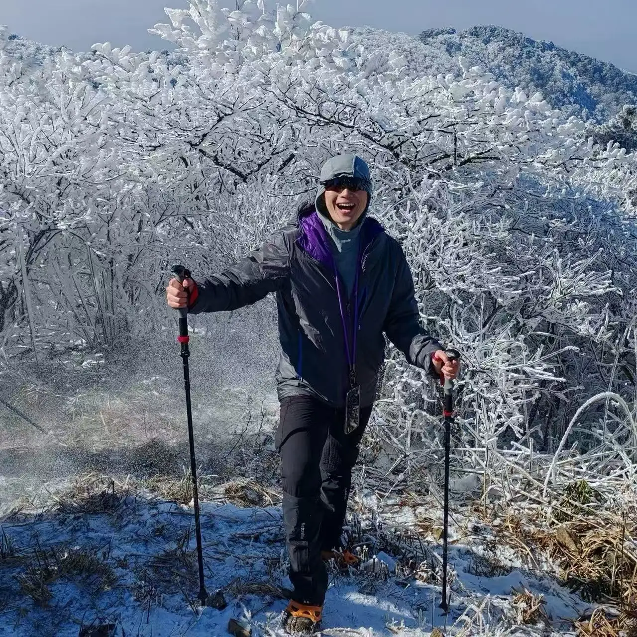 Jaet in cotone con cappuccio casual da esterno, vestibilità ampia, leggera, autunno inverno, colore caldo, abbigliamento da trekking, DAS Light da uomo