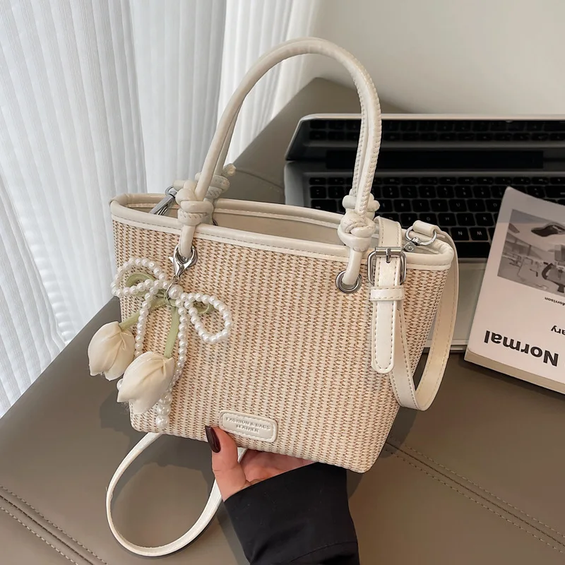 

2025 Korean Bucket Crossbody Bag for Women Minimalist Shoulder Handheld Purse Fashionable Handbag