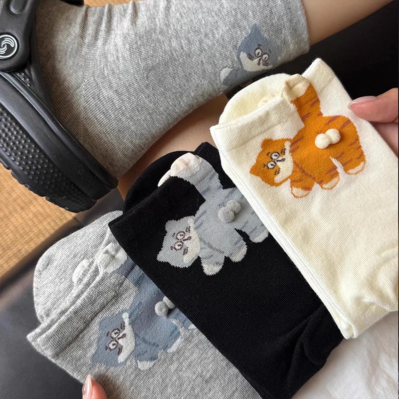 하라주쿠 귀여운 고양이 볼 양말 따뜻하고 통기성 좋은 부드러운 면 양말 재미있는 중간 길이 튜브 양말 여성 스포츠 양말 소녀 선물