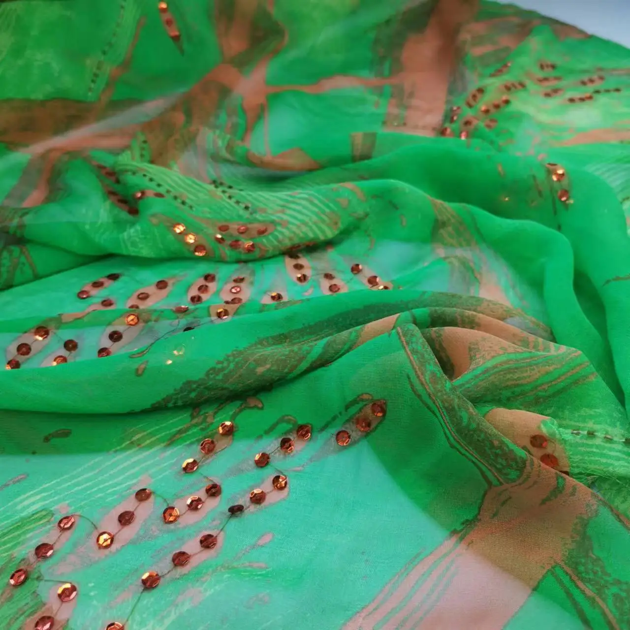 

Embroidery Georgette Silk Fabric with Sequins 100% Soie Cloth Bling Saree Dress Sudan Toub Hijab Scarf Sewing Material