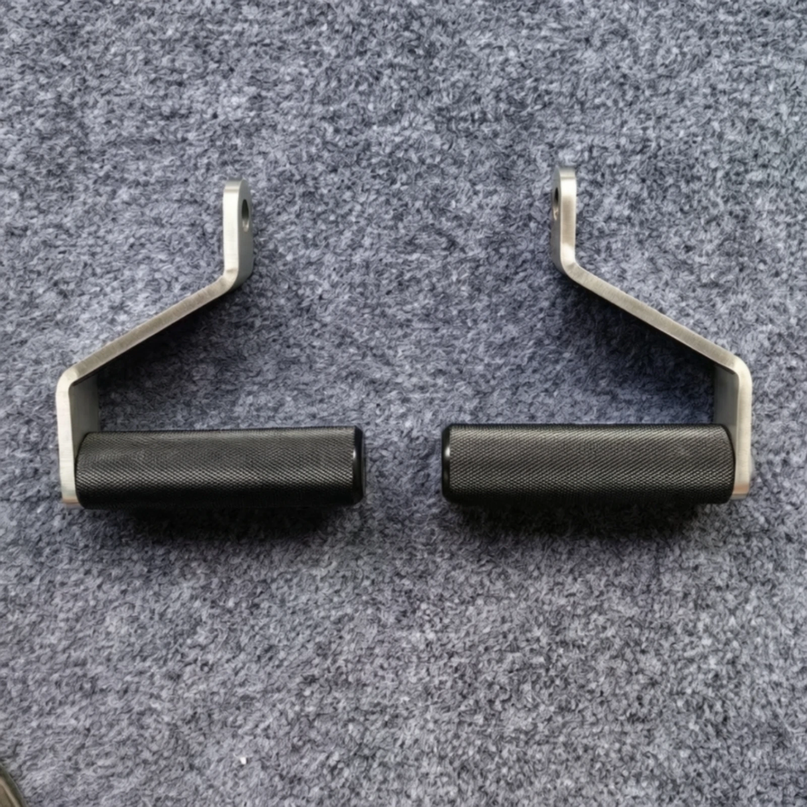 Picture 5: Lat Pull down Handles Knurled Pull down Handles Pulldown Auxiliary Handle Long-Lasting Gym Equipment Comfortable