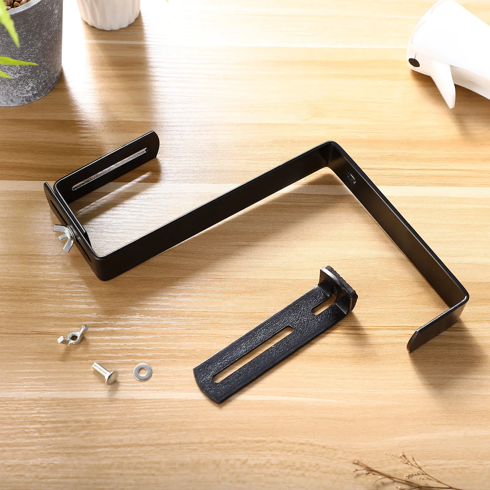 

Balcony Railing Planter Holder Black Mounting Hanger Flower Pot Bracket Durable Vertical Gardening Space Living Room Kitchen