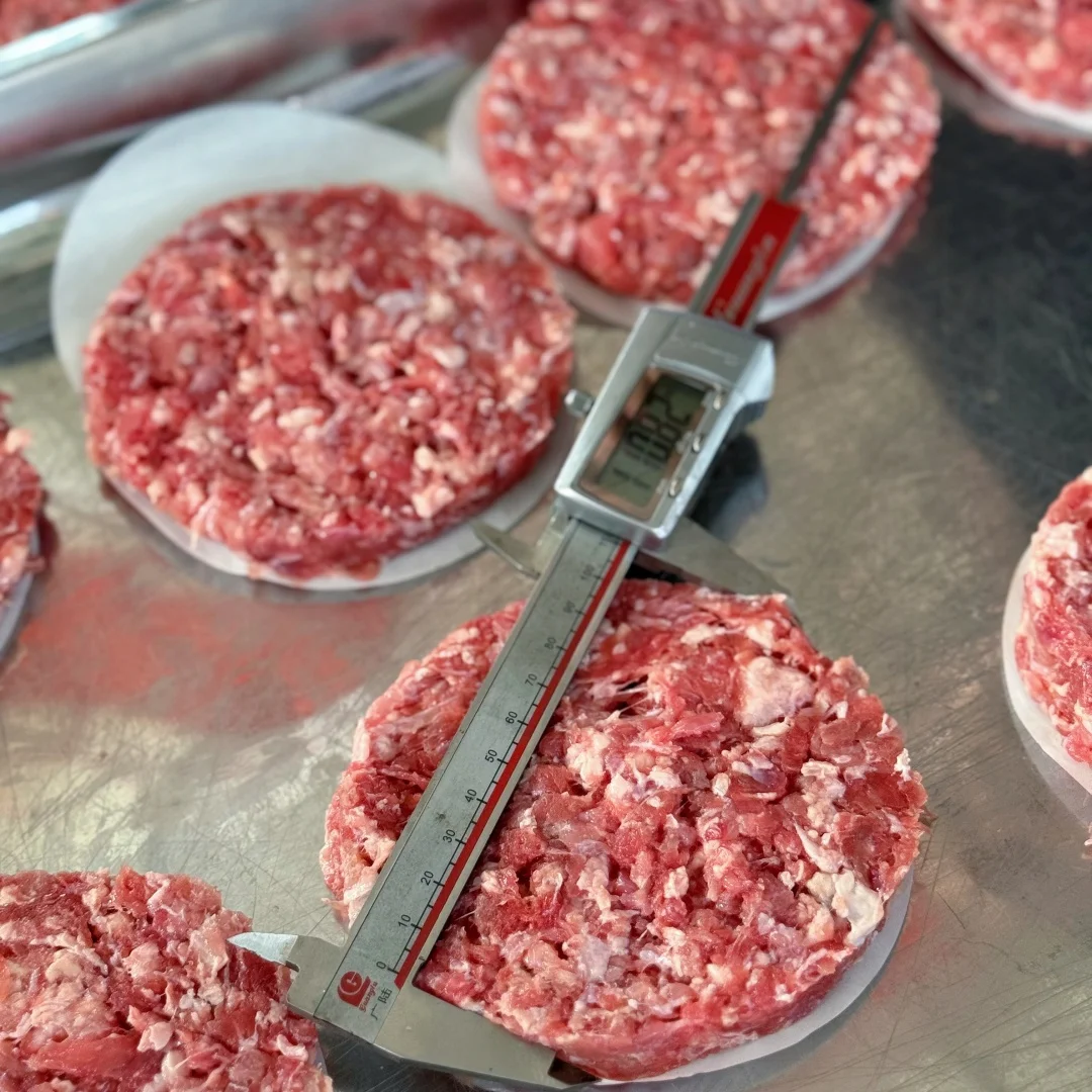 Automatic chicken nuggets for burger applications, shrimp patty maker, core motor components