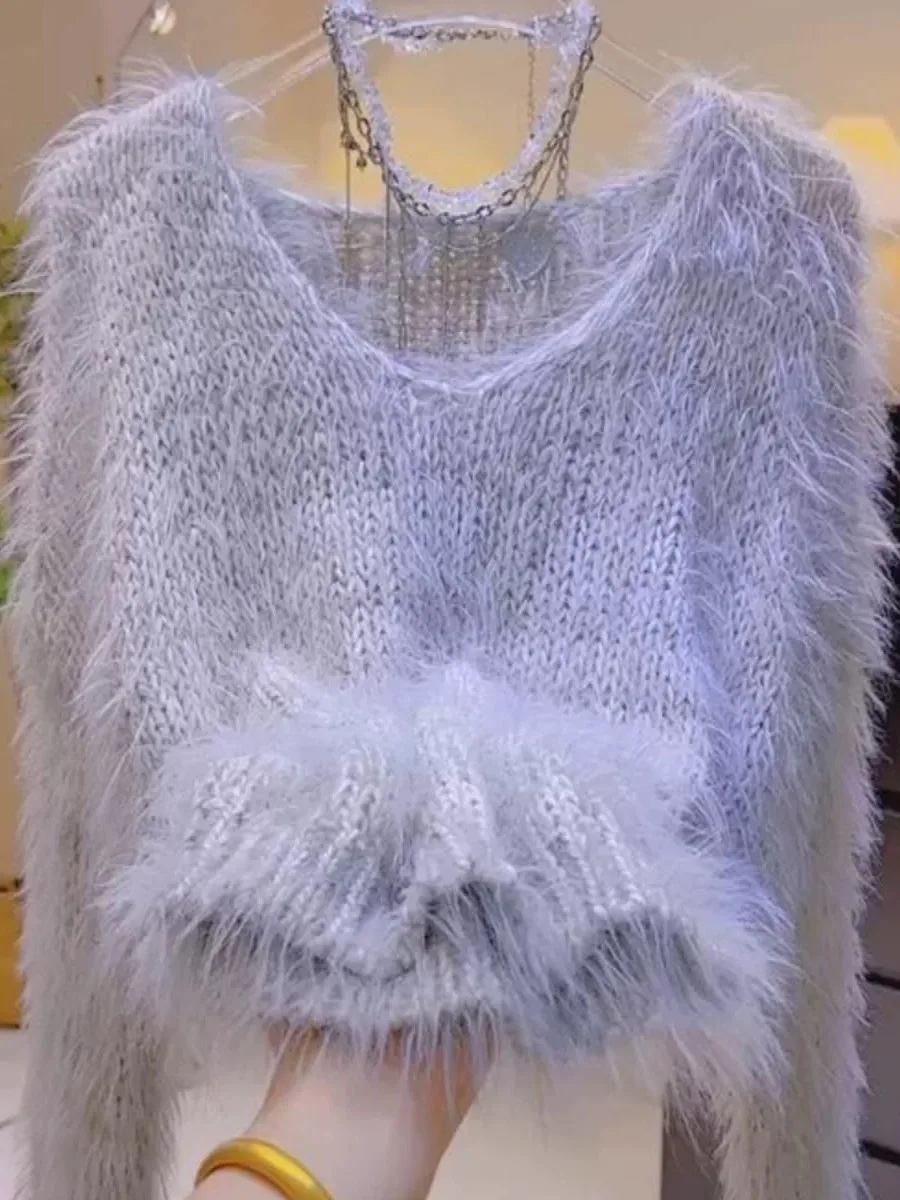 เสื้อสเวตเตอร์ถักคอวีลำลองสำหรับผู้หญิง ขนเทียมนุ่ม อุ่นสบาย สำหรับฤดูใบไม้ร่วงและฤดูหนาว แฟชั่นใหม่ วัสดุคุณภาพสูง