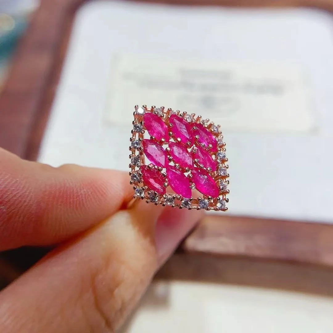 

KJJEAXCMY High End Women's Ring Natural Ruby S925 Silver with Electroplating Boasting High Clarity Full Brilliance Birthday