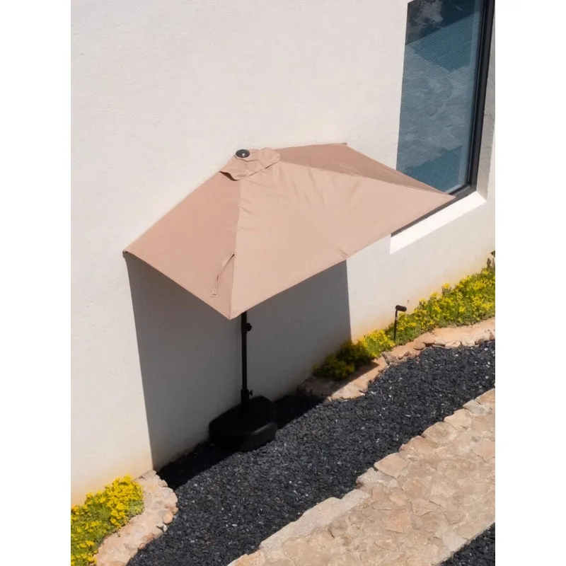 Outdoor parasols can be raised and raised in height. Half Umbrellas against the Wall, Terrace Terrace, Flowers and Umbrellas