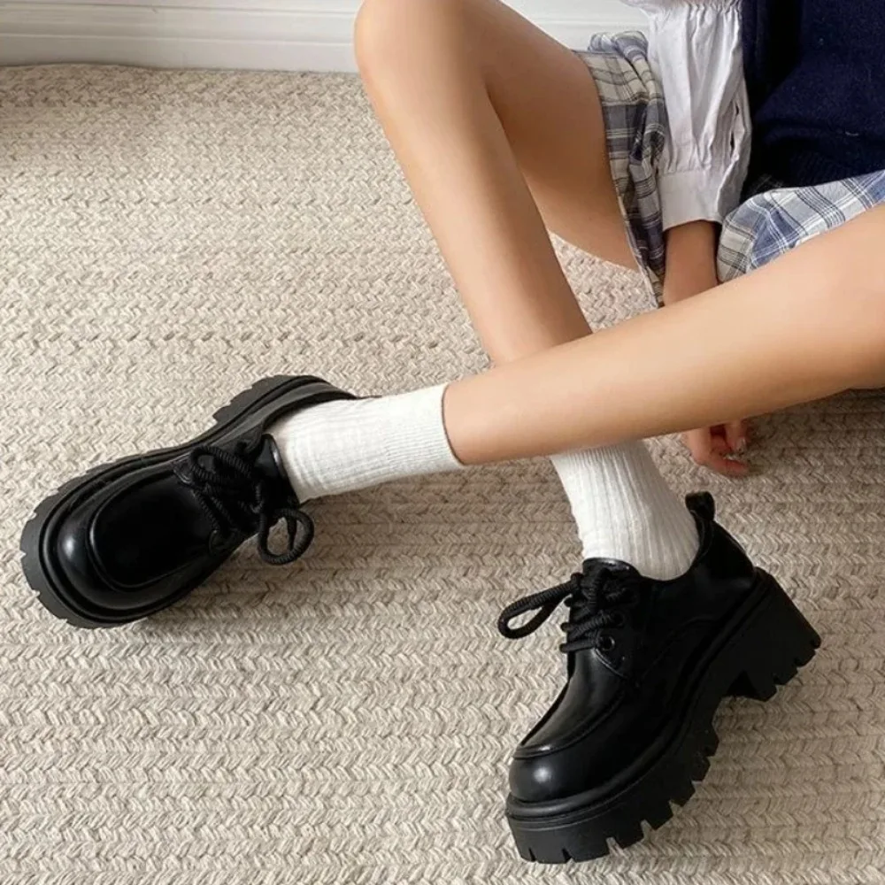 

Versatile Women's Leather Lace Up Shoes Thick Platform Round Toe Height Increasing British Style 2025 Spring Autumn New