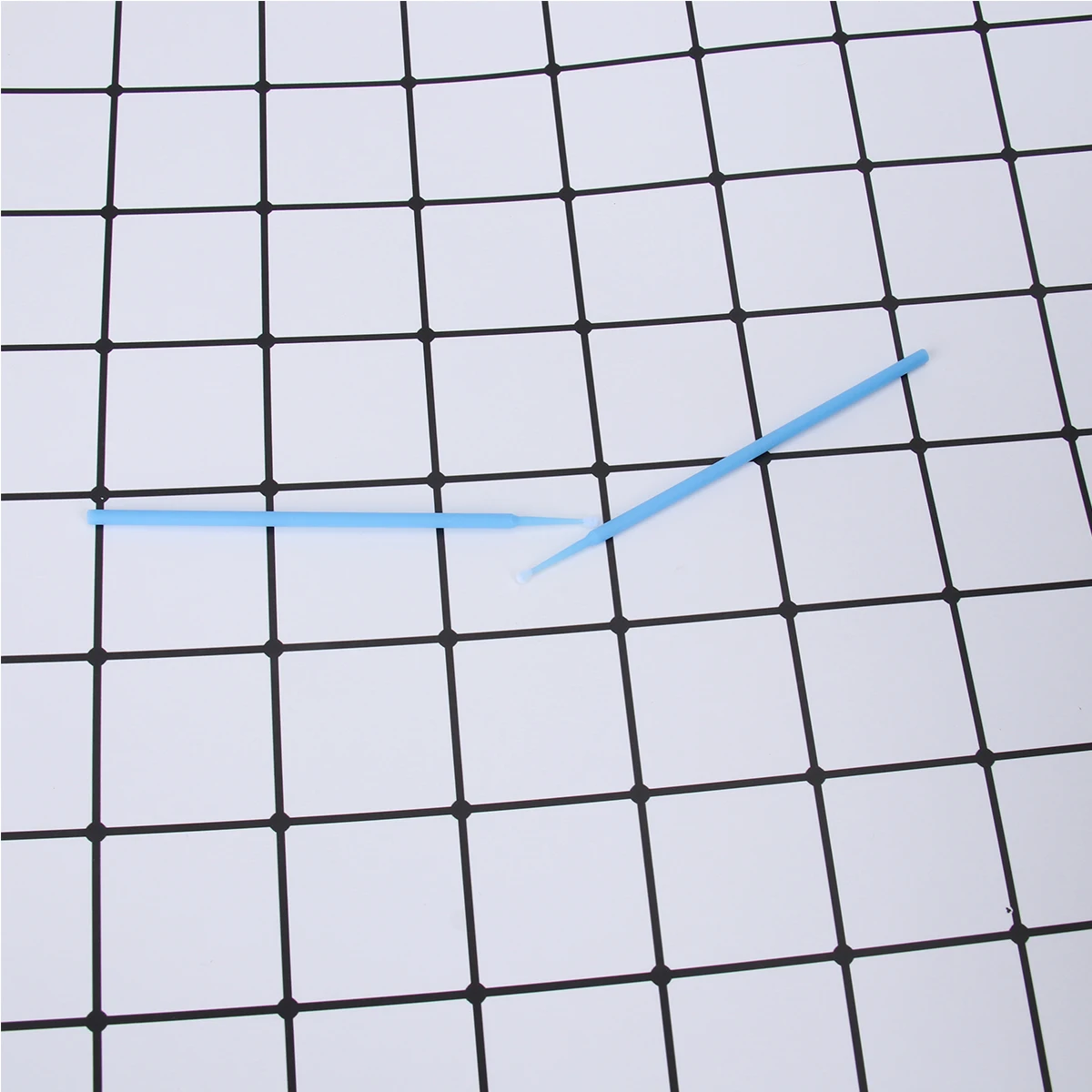 

100pcs Disposable Micro Brushes Eyelash Cotton Swabs Non Linting Nylon Fibers Plastic Precision Application Salon Home Use