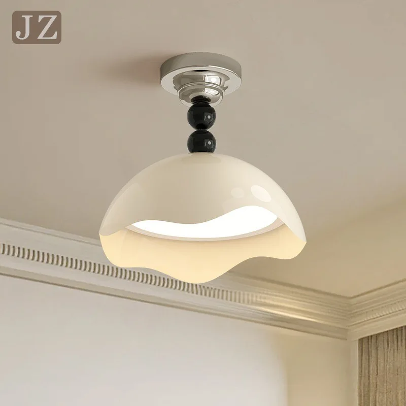Eggshell antique bedroom light ceiling light girl wind ins Memphis master bedroom advanced room Zhongshan