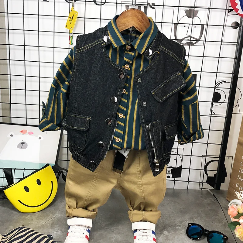 

Disney 2025 Korean 3-Piece Set - Mickey Vest, Shirt & Pants Boys Autumn Fashion