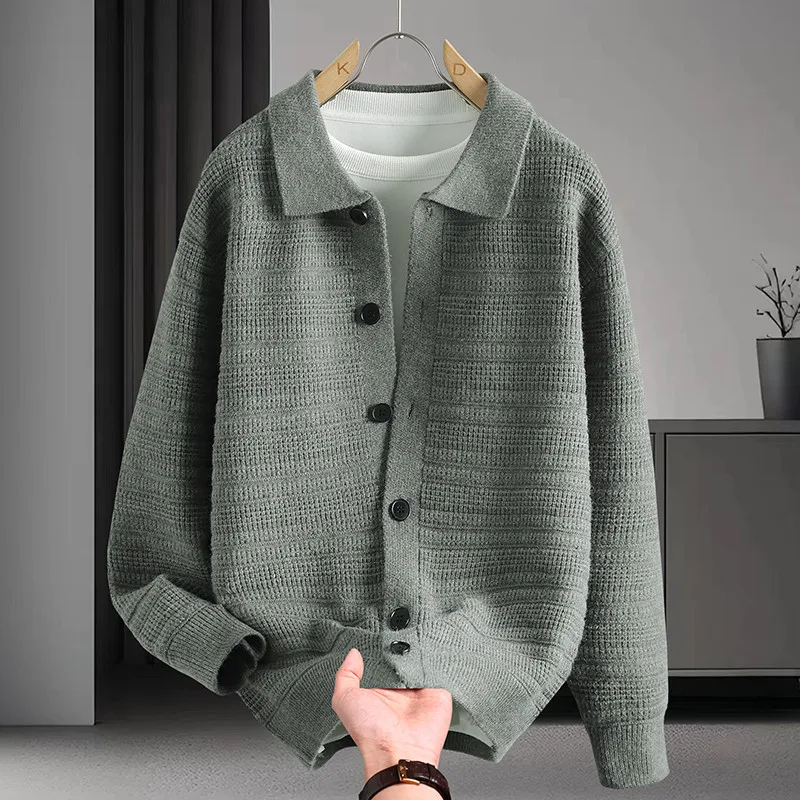 

Новый мужской вязаный кардиган-пальто 2025 года: осенне-зимний повседневный дизайн, на пуговицах, комфортный, средней толщины