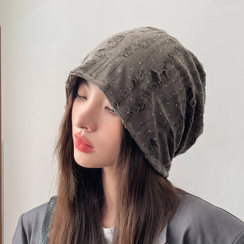 

Unisex Thermal Beanie with Ear Flaps Japanese Retro Style Slouchy Knitted Pullover Hat for Winter Warmth