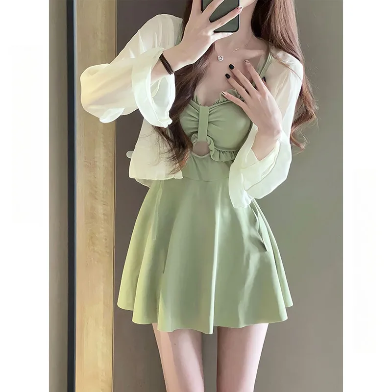 Traje de baño para mujer, novedad de verano 2021, falda conservadora fina de una pieza, traje de baño Sensual de gama alta verde aguacate para primavera