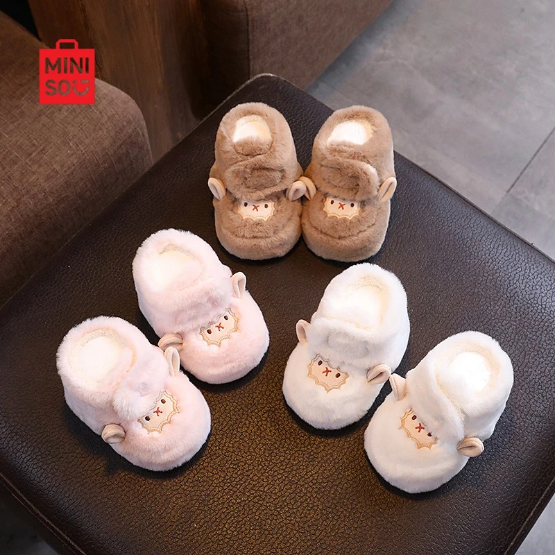 حذاء Miniso 2025 للأطفال من عمر 0 إلى 12 شهرًا، نعل ناعم مبطن بالصوف للشتاء للمشايات الأولى لحديثي الولادة والرضع #4