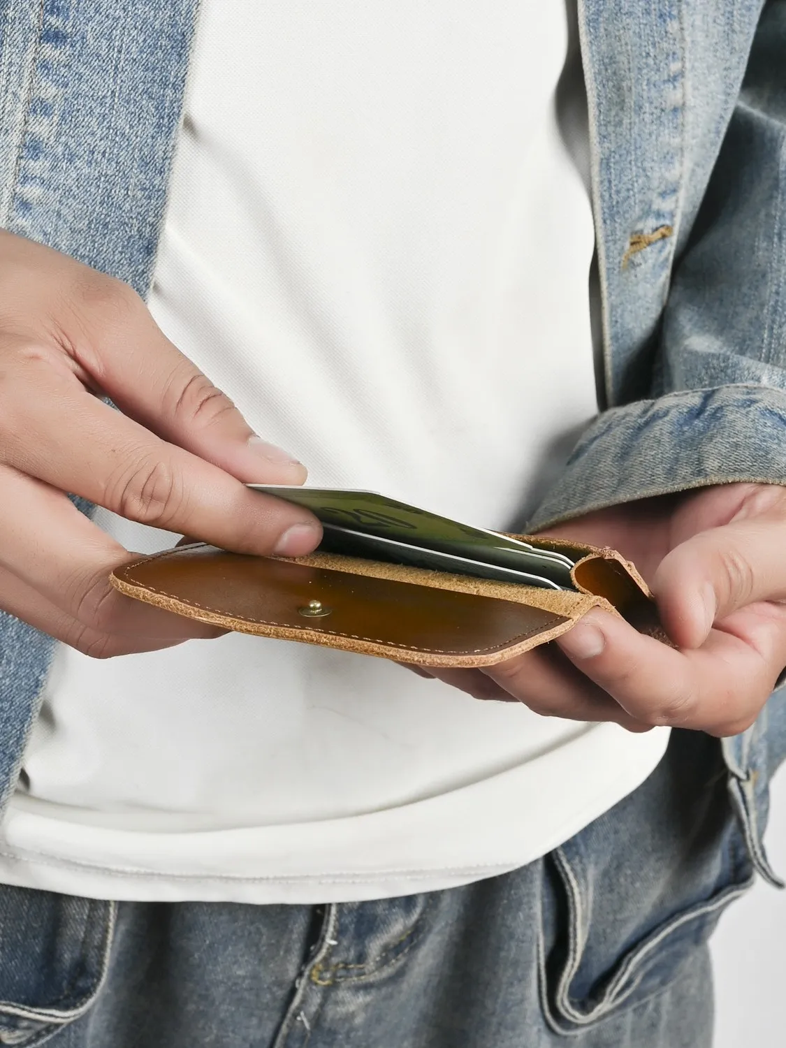 Thumbnail 3 - #11 Top 40 Wallets Worth Buying In 2026
