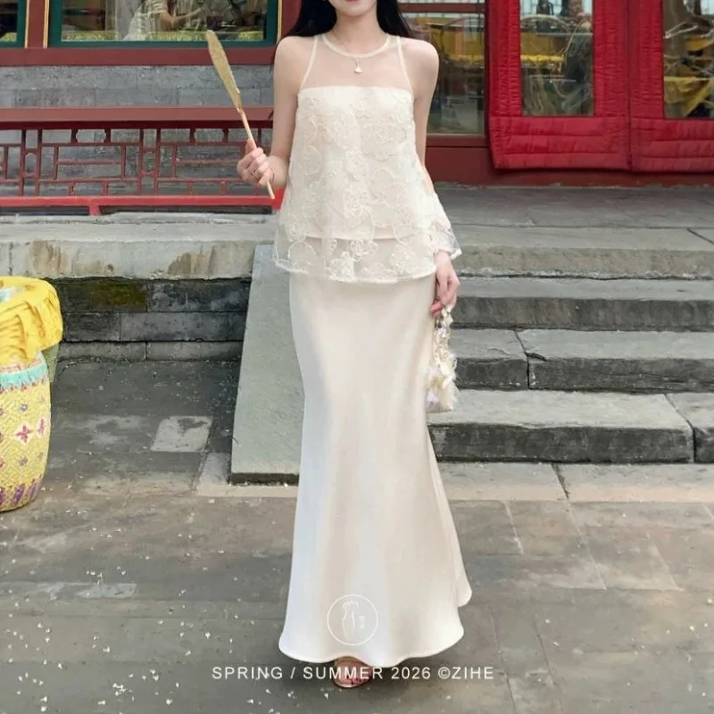 New Chinese-style Artistic and Retro Suit Dress for Women's Spring and Summer, Featuring A Lace Floral Vest Satin Fishtail Skirt