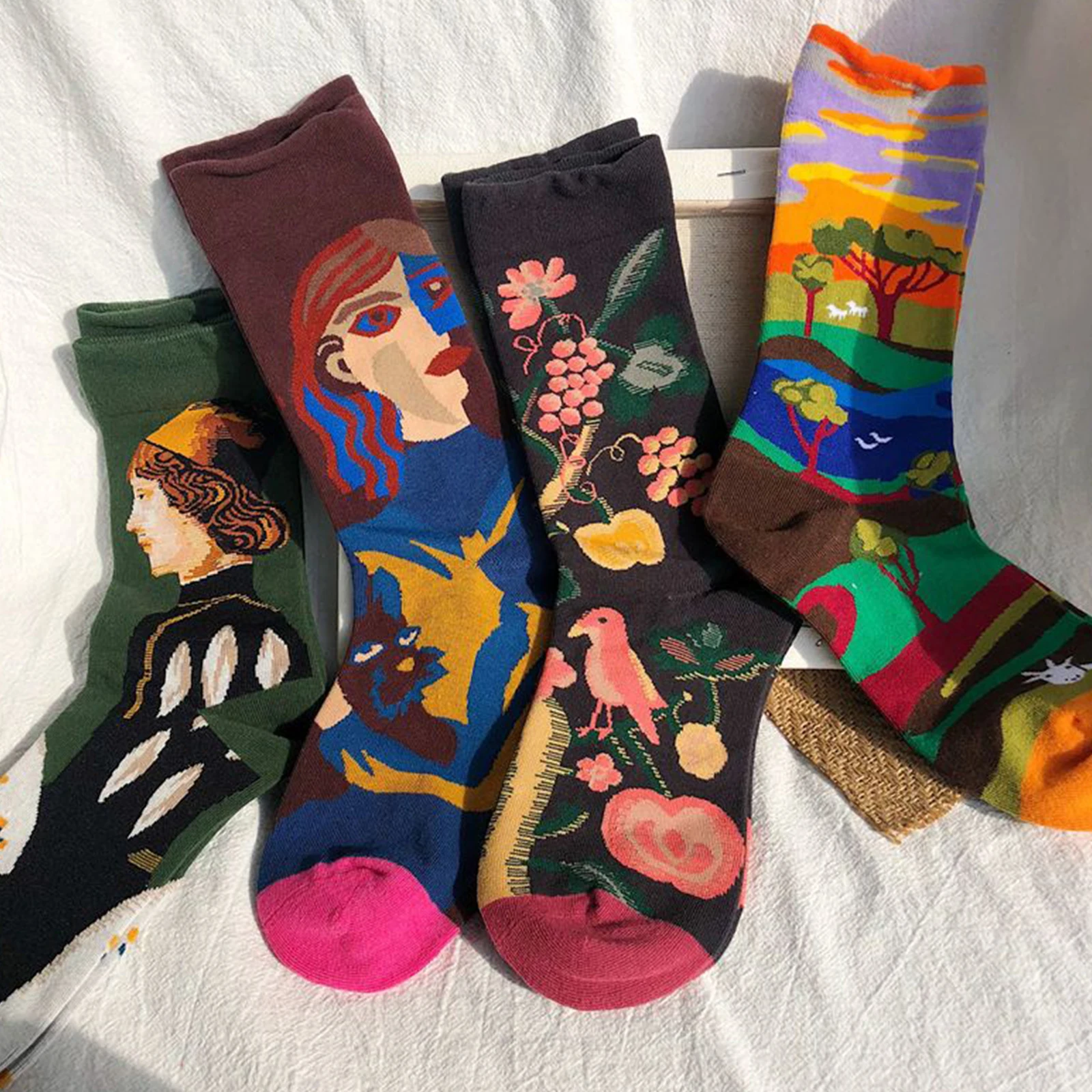 

Retro socks for both men and women, asymmetrical oil painting, personalized and versatile, mid tube sports and leisure