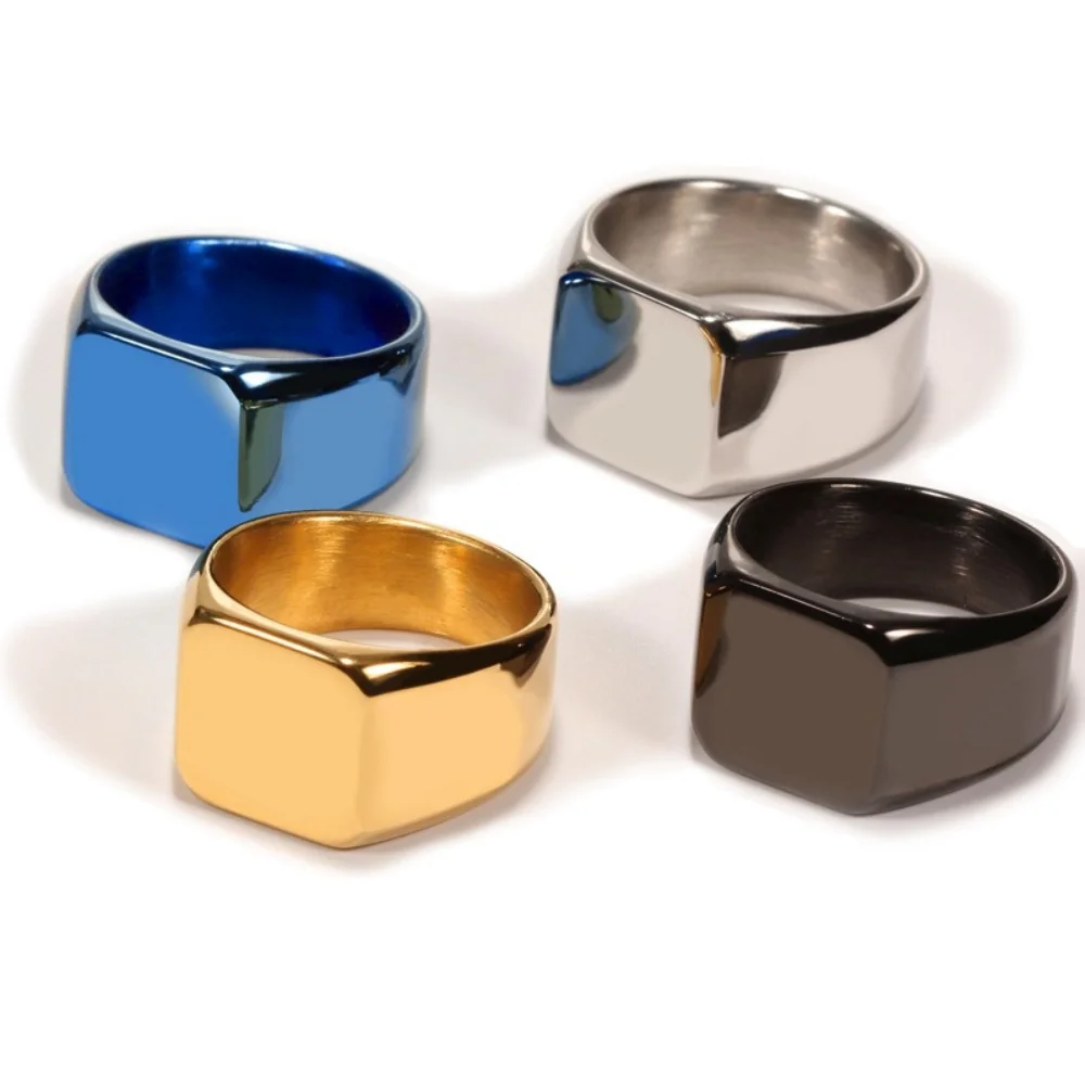 Quadratischer Siegelring für mich, Vintage-Goldfarbe, Edelstahl, klobiger, polierter Statement-Ring, minimalistischer Schmuck – Detail 1