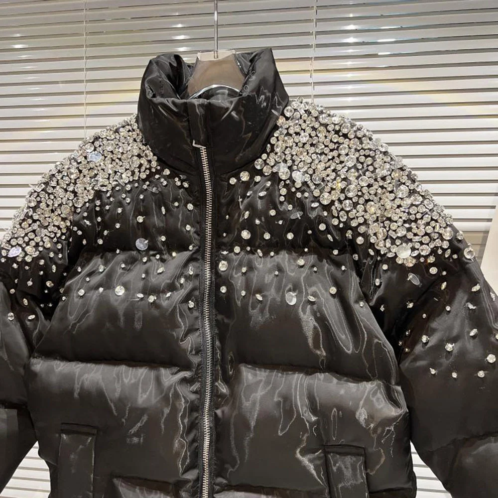 2023 Black Cotton-Padded Winter New Shoulder Particles Rhinestone Beaded Design Bread Coat Loose Warm Parkas for Women