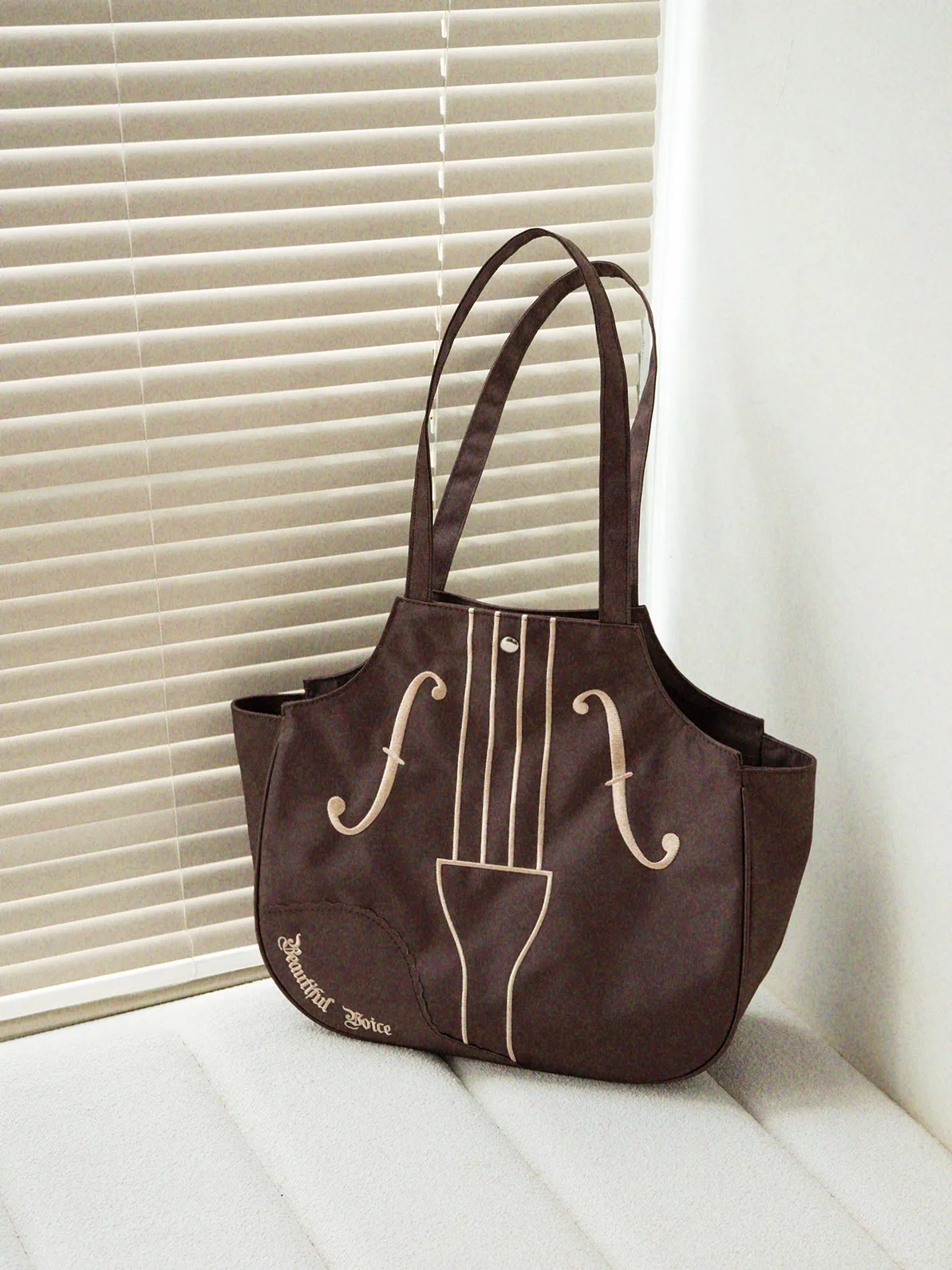 sac-a-bandouliere-decontracte-pour-femme-motif-violon-brode-simple-sac-fourre-tout-au-design-japonais-style-litteraire-et-retro-medieval