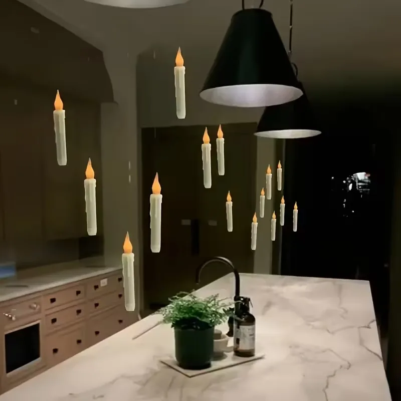 Candela galleggiante con bacchetta magica tremolante, luce LED calda, telecomando, set di candele alimentate a batteria per decorazioni per feste di Halloween