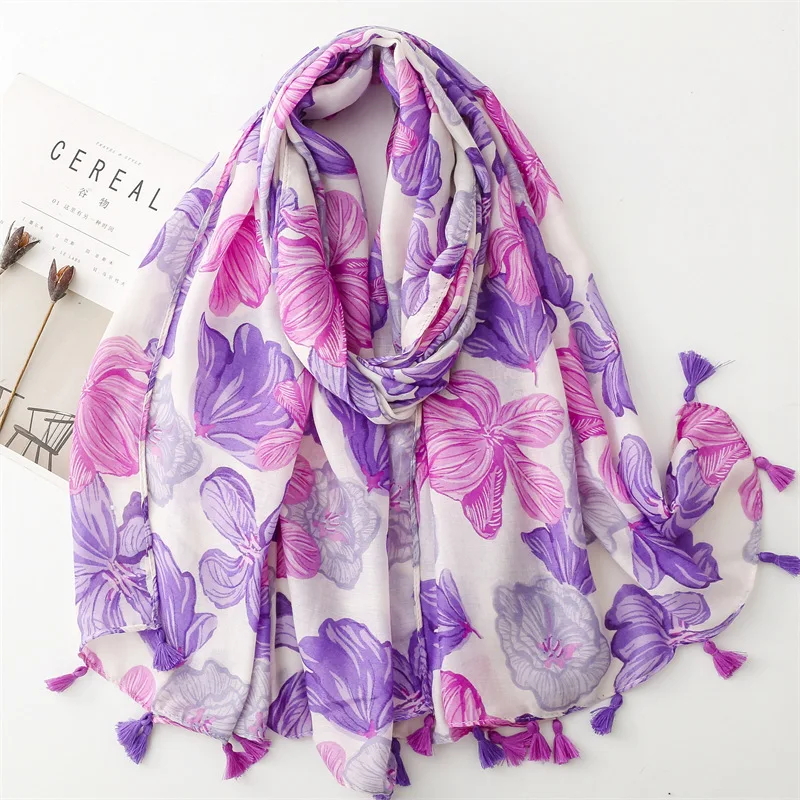 2024 Spain Fashion Petal Floral Tassel Viscose Shawls Scarf Lady High Quality Wrap Pashmina Stole Bufandas Muslim Hijab 180*90Cm