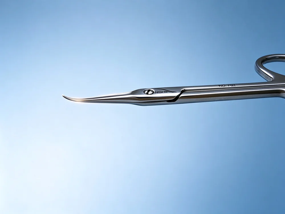 NGHIA Hooked Tip Cuticle Scissors, Mirror Polished Curved Blade, Professional Salon Manicure Tool for Cuticle Cleaning