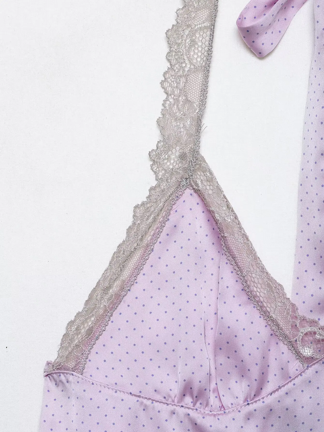 HH Elegantes Polka-Dot-Satin-Neckholder-Top für Damen 2026 Sommer mit Spitzenbesatz und Rückenbindung – Cami für Alltag, Urlaub, Loungewear und Ausgehkleidung – Detail 9