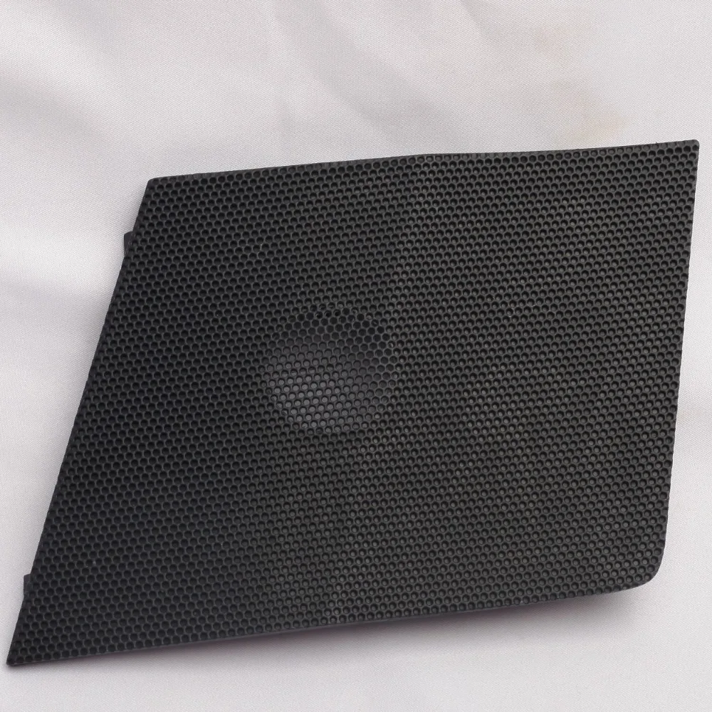 غطاء بوق مكبر الصوت للوحة القيادة المركزية الأصلية مع فتحة يسار يمين لـ Toyoyta RAV4 2020-2023 Wildlander 55525-0R070 55535-0R070 #4