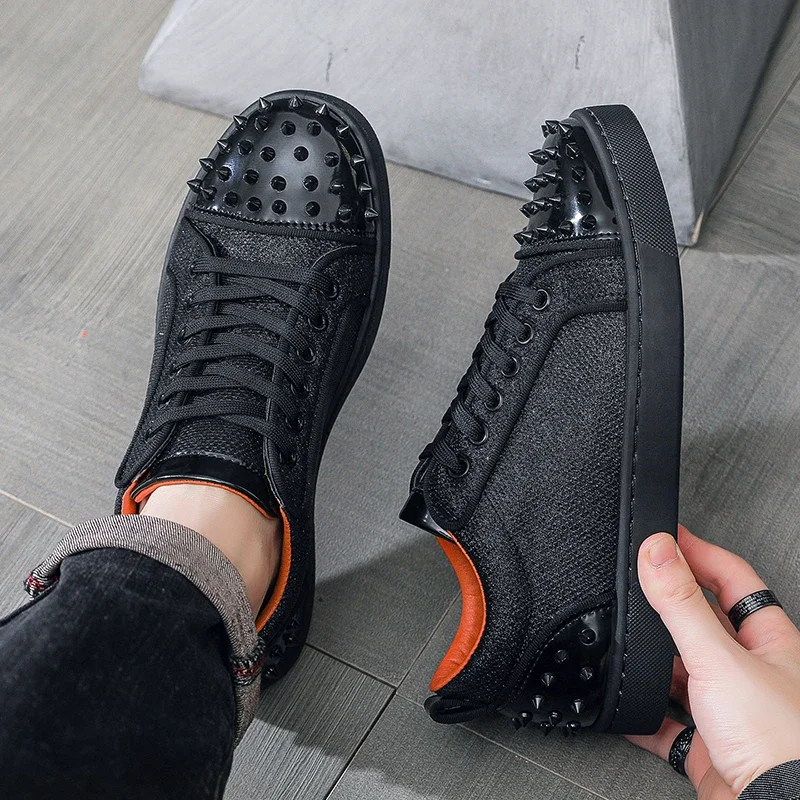 2027 New Comfortable Soft Punk Style Board Shoes Fashion Nail Anti Slip Wear Resistant Personalized Sneakers Men's Casual Shoes