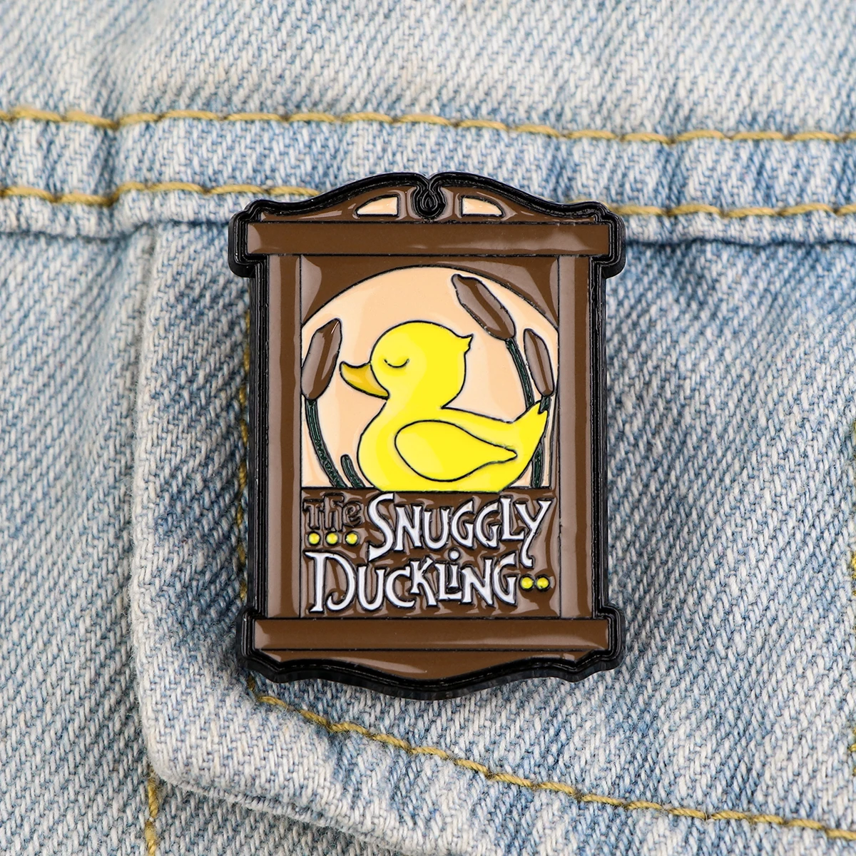 

Cute Duck Enamel Pin Cartoon Animal Badge On Backpack Lapel Pins Funny Brooches for Jackets Cosplay Accessories Gift Toys