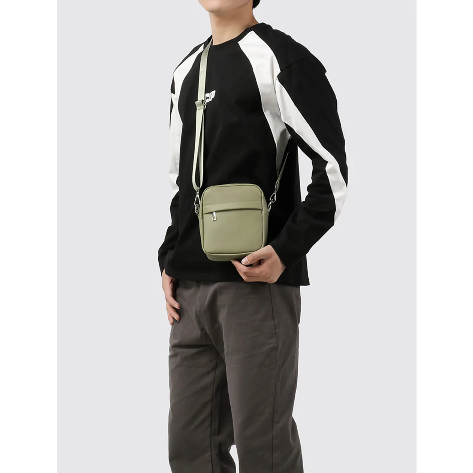 

Trendy men's casual crossbody bag PU phone bag 2025 new simple solid color student fashion single shoulder crossbody coin purse