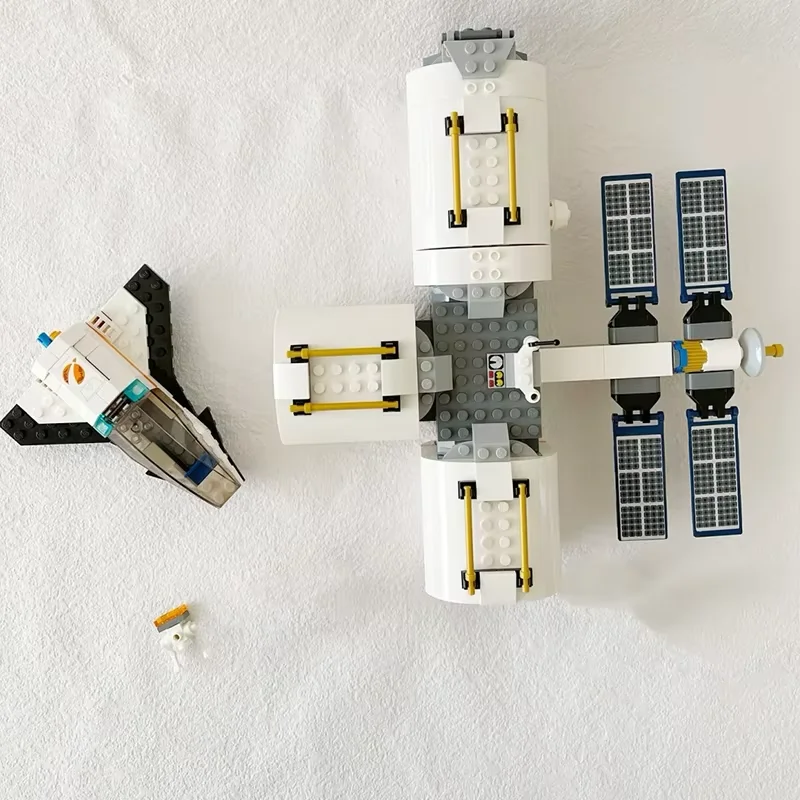 مجموعات متوافقة مع الطرف الثالث من سلسلة المدينة لبنات البناء محطة القمرية عبر الأقمار الصناعية ناسا ألعاب تجميع الفضاء للأطفال #2