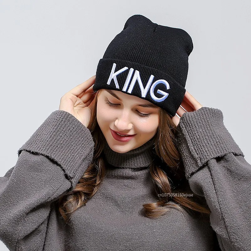 Winter Warm Beanie Women's Hat KING QUEEN Knit Hat Three-dimensional Embroidery Men's and Women's Hat Couple Lovers Caps